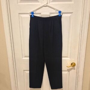 St.John Black Knit Pants Size 10
